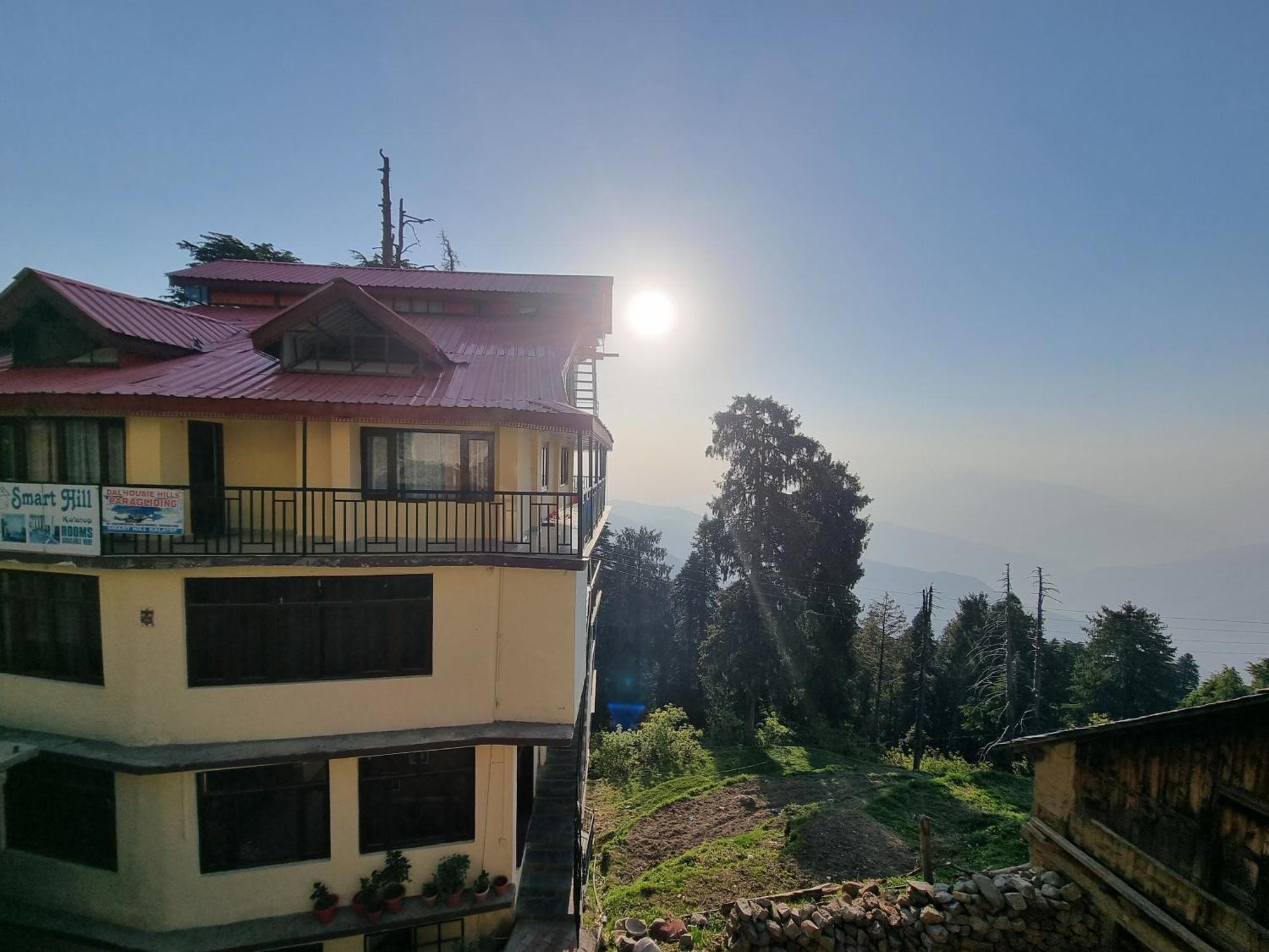 Forest Vibes Kalatop-Rooms And Restaurant Далхаузи Экстерьер фото