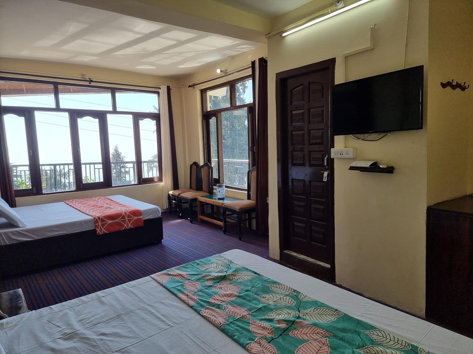 Forest Vibes Kalatop-Rooms And Restaurant Далхаузи Экстерьер фото