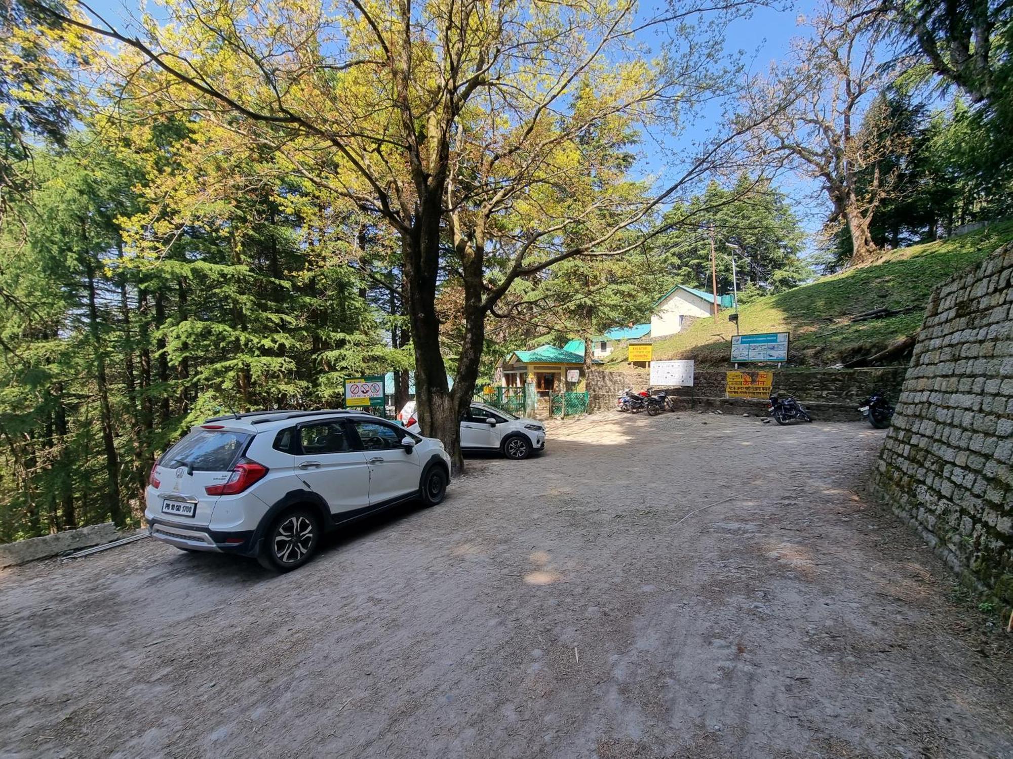 Forest Vibes Kalatop-Rooms And Restaurant Далхаузи Экстерьер фото