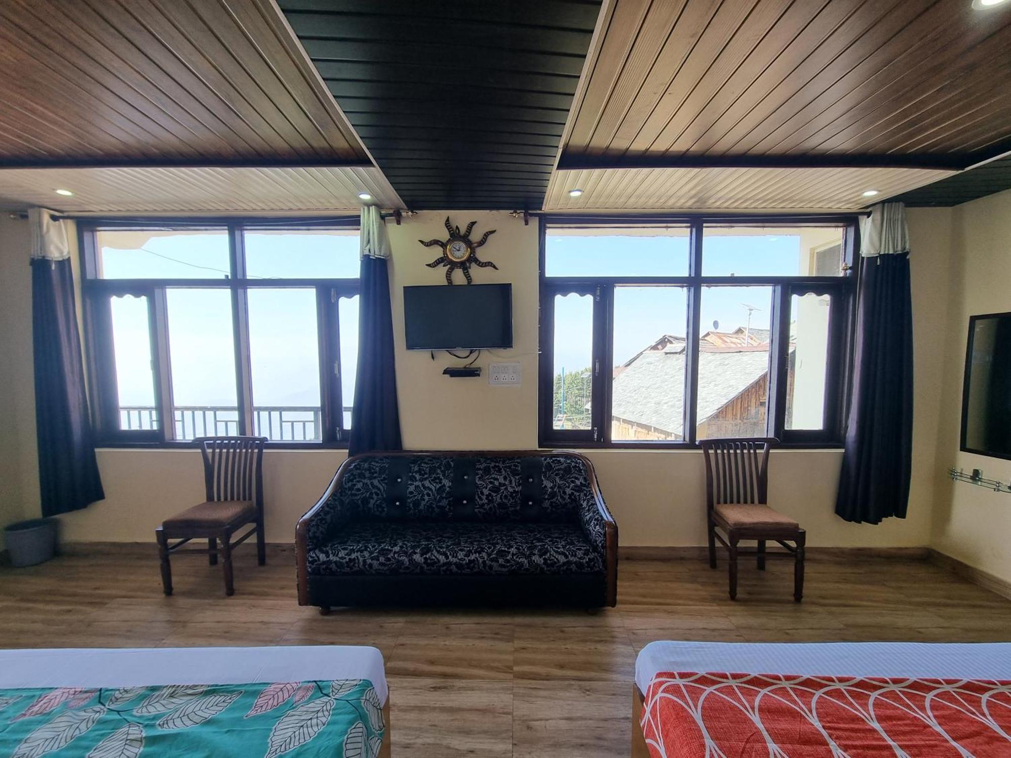 Forest Vibes Kalatop-Rooms And Restaurant Далхаузи Экстерьер фото