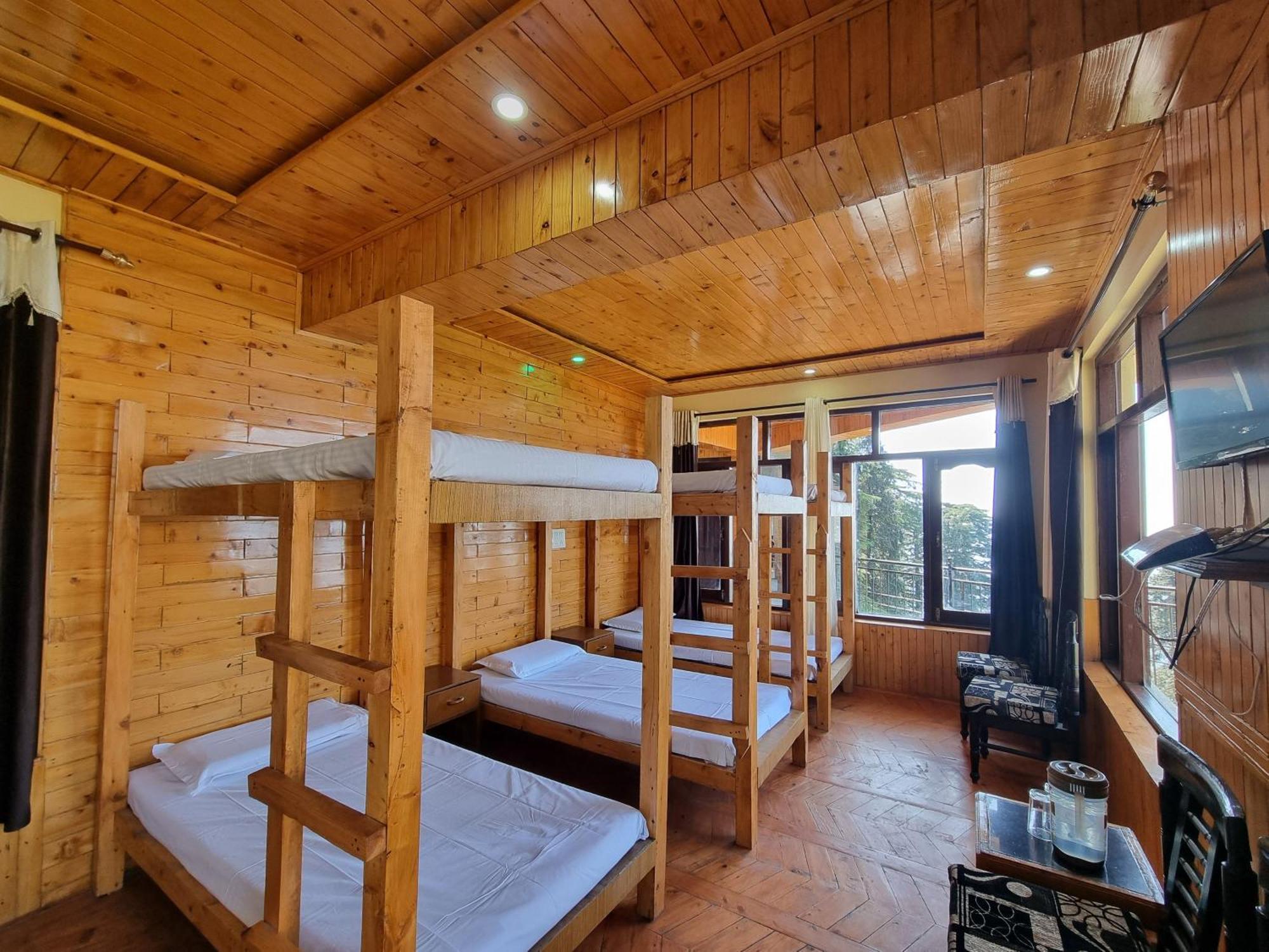 Forest Vibes Kalatop-Rooms And Restaurant Далхаузи Экстерьер фото